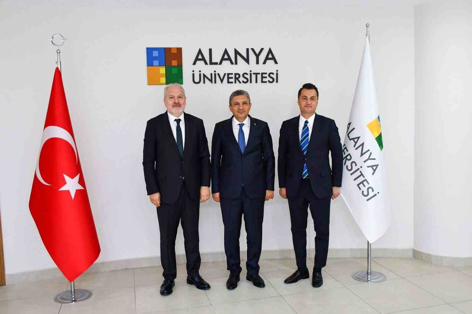 Rekt&ouml;r Prof.Dr. Sağer: "AR-GE&rsquo;de g&uuml;&ccedil;l&uuml; adımlar atıyoruz"
