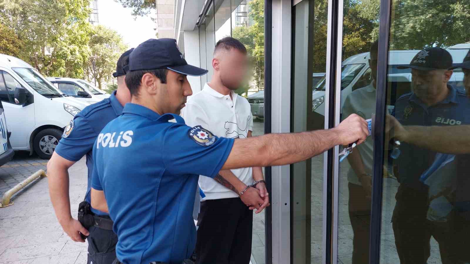 Bin 400 liralık borç tartışması tüfekli saldırıya dönüştü