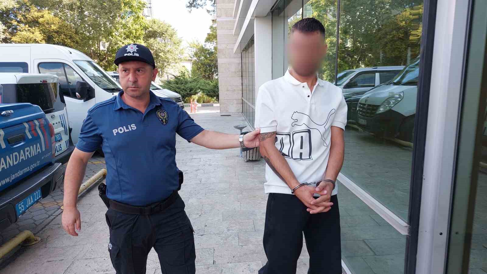 Bin 400 liralık bor&ccedil; tartışması t&uuml;fekli saldırıya d&ouml;n&uuml;şt&uuml;
