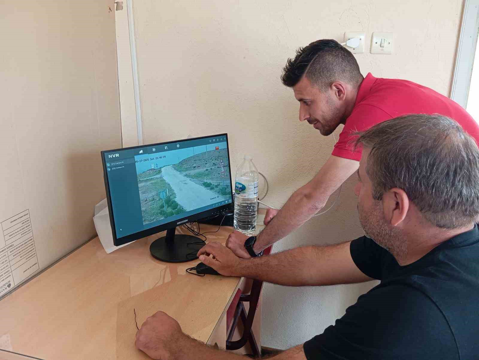 Beylikova’da tüm kırsal mahalleler güvenlik kamerası ile donatıldı