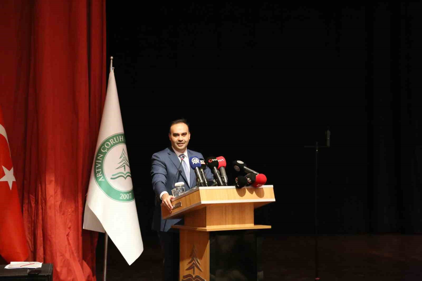 Bakan Kacır: "Türkiye yüzyılında Artvin’in yıldızı daha da parlayacak"