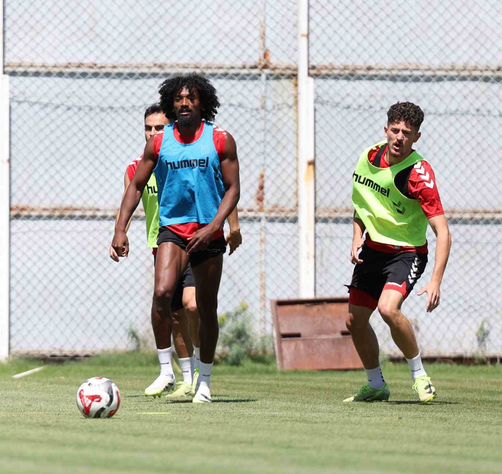 Sivasspor, Bodrum FK ma&ccedil;ına hazırlanıyor
