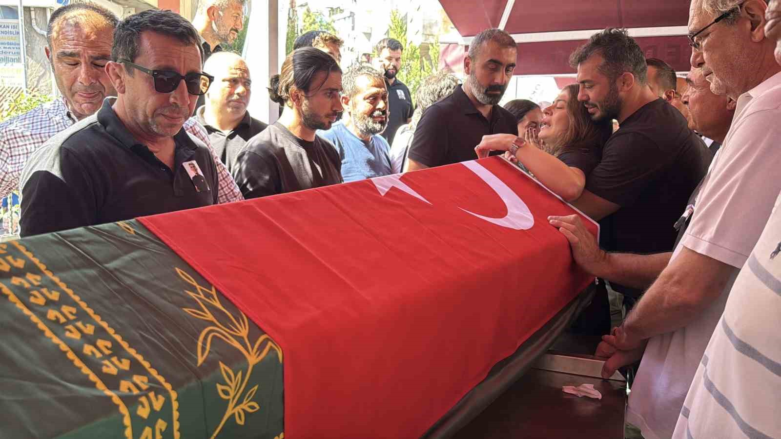 Eski milli güreşçi Hüseyin İldem, son yolculuğa uğurlandı

