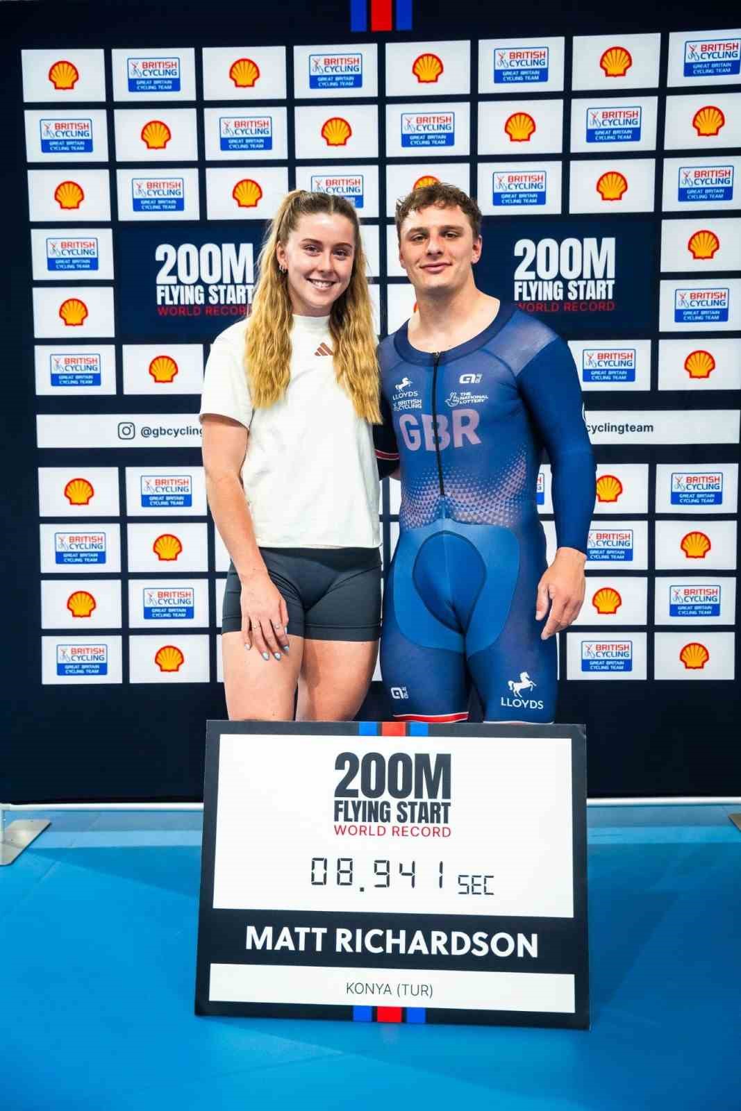 Matthew Richardson’dan peş peşe dünya rekorları
