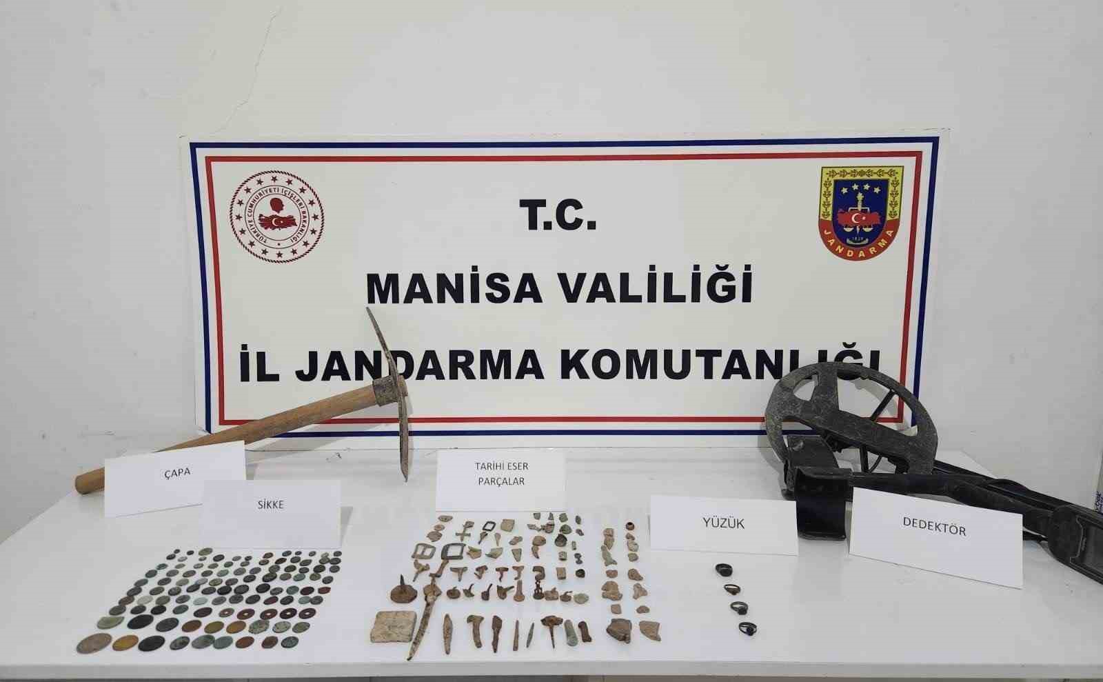 Manisa’da tarihi eser operasyonu