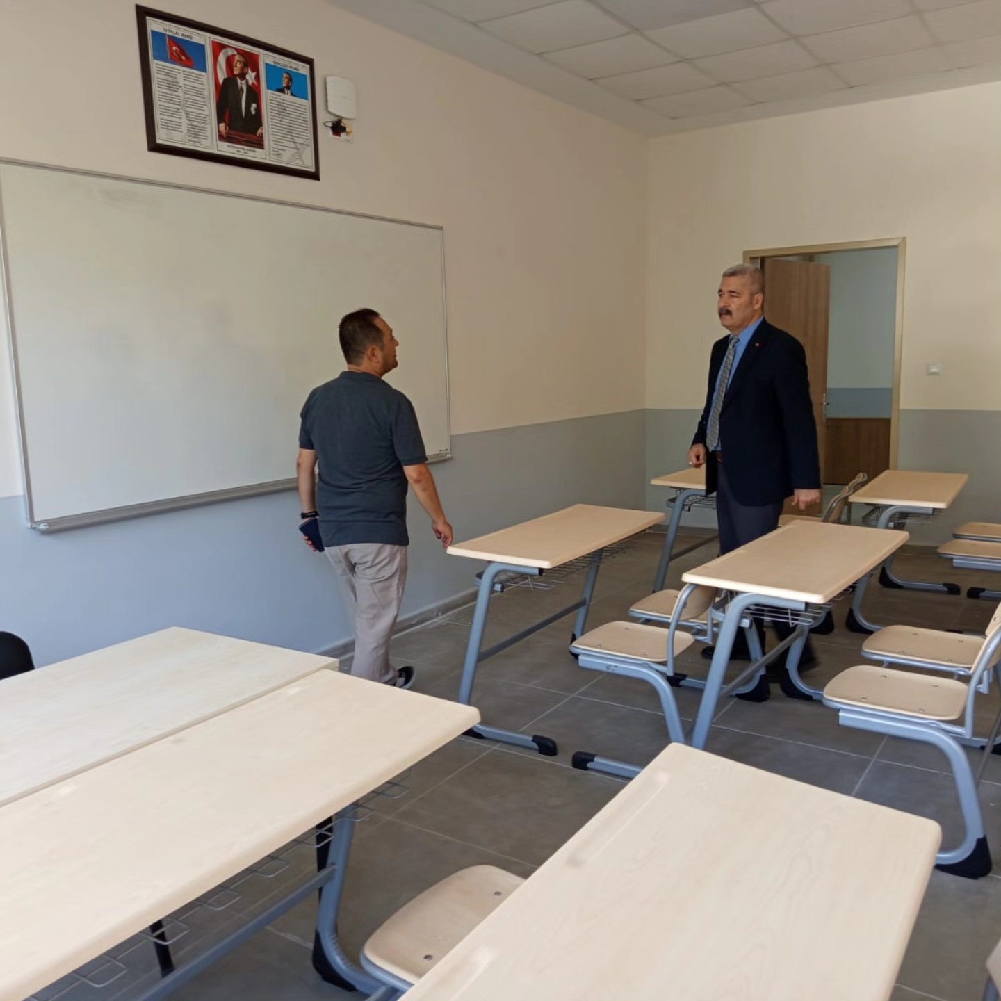 Efeler&rsquo;de okullar yeni eğitim &ouml;ğretim yılına hazırlanıyor
