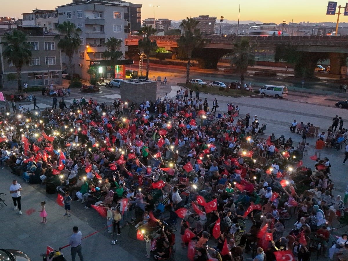 Başkan Sandık&ccedil;ı: "&Ccedil;ocukları &ouml;zel, eğitici ve eğlenceli aktivitelerle buluşturuyoruz"
