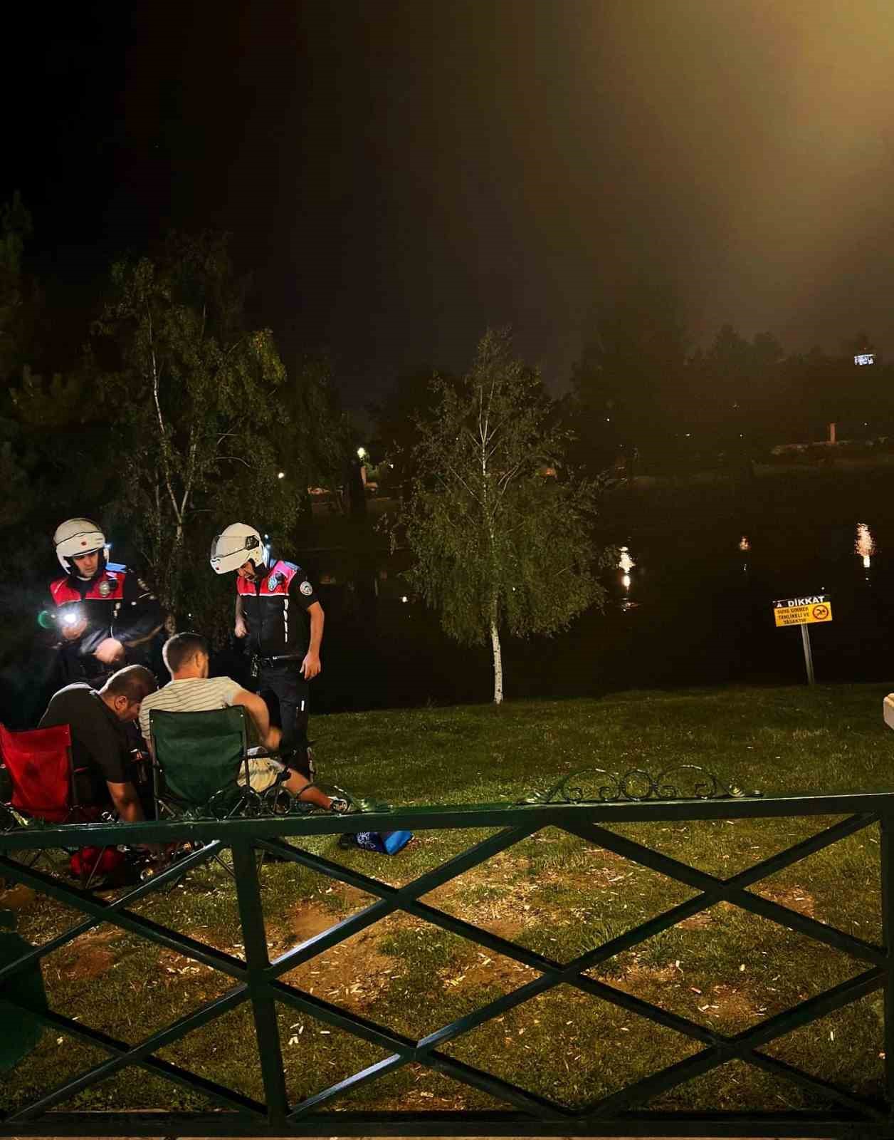 İl Emniyet M&uuml;d&uuml;rl&uuml;ğ&uuml;nden park ve bah&ccedil;elere uygulama ger&ccedil;ekleştirildi
