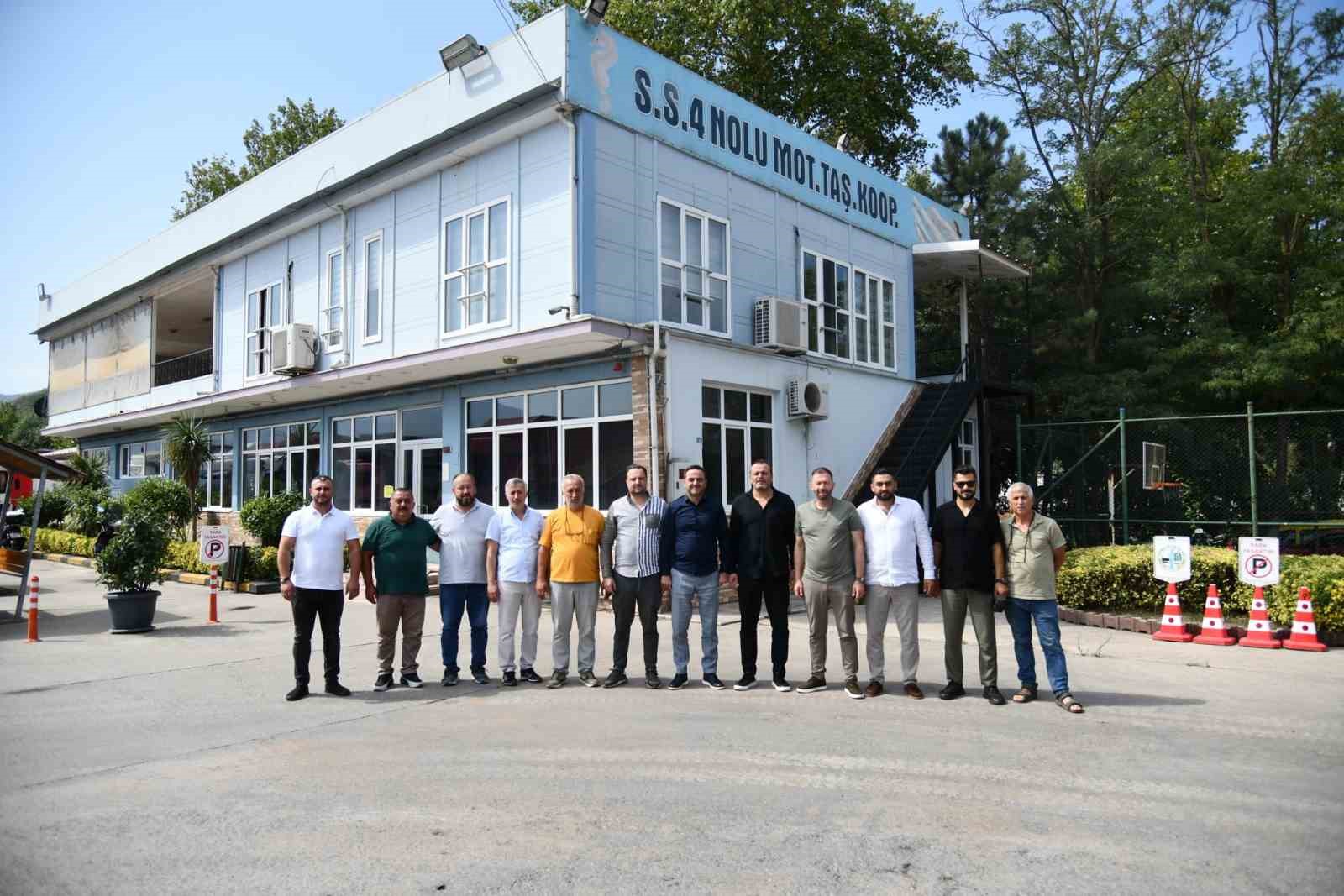 Başkan Özlü, şoförlerin sıkıntılarını yerinde dinledi