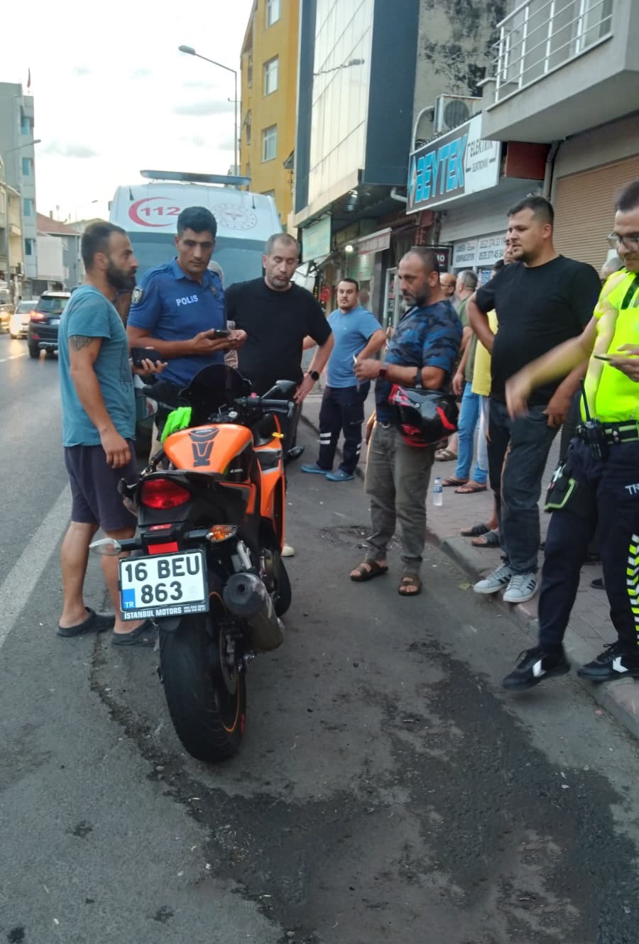 Tekirdağ&rsquo;da motosiklet ile otomobil &ccedil;arpıştı: 1 yaralı
