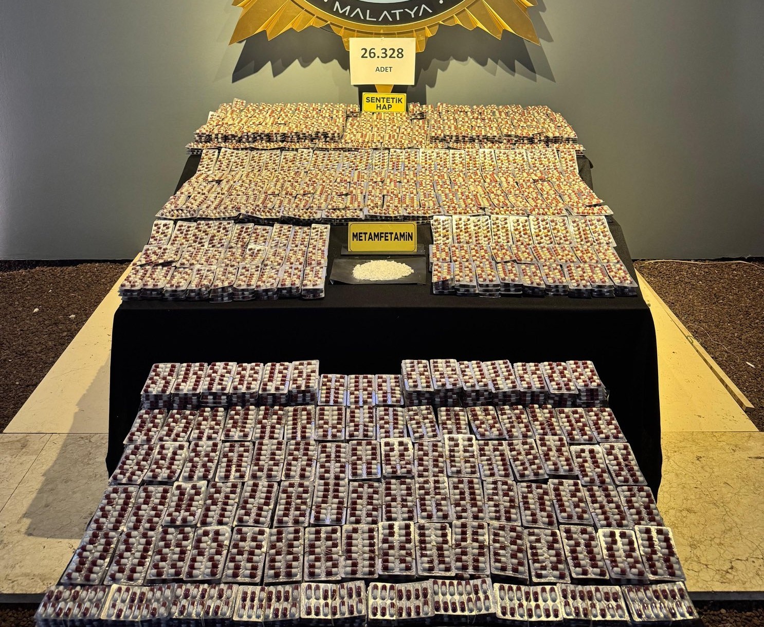 Malatya’da zehir tacirlerine büyük darbe: 5 gözaltı