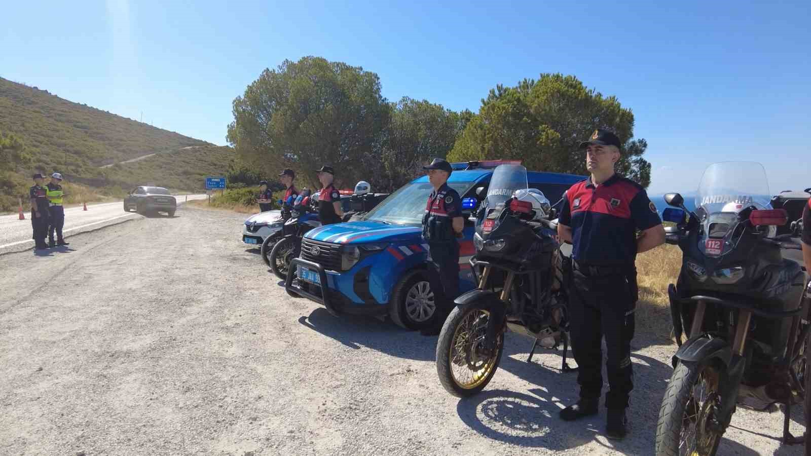 Jandarma’dan Foça’ya teknolojik kalkan: Yapay zekâ destekli güvenlik sistemi kuruldu