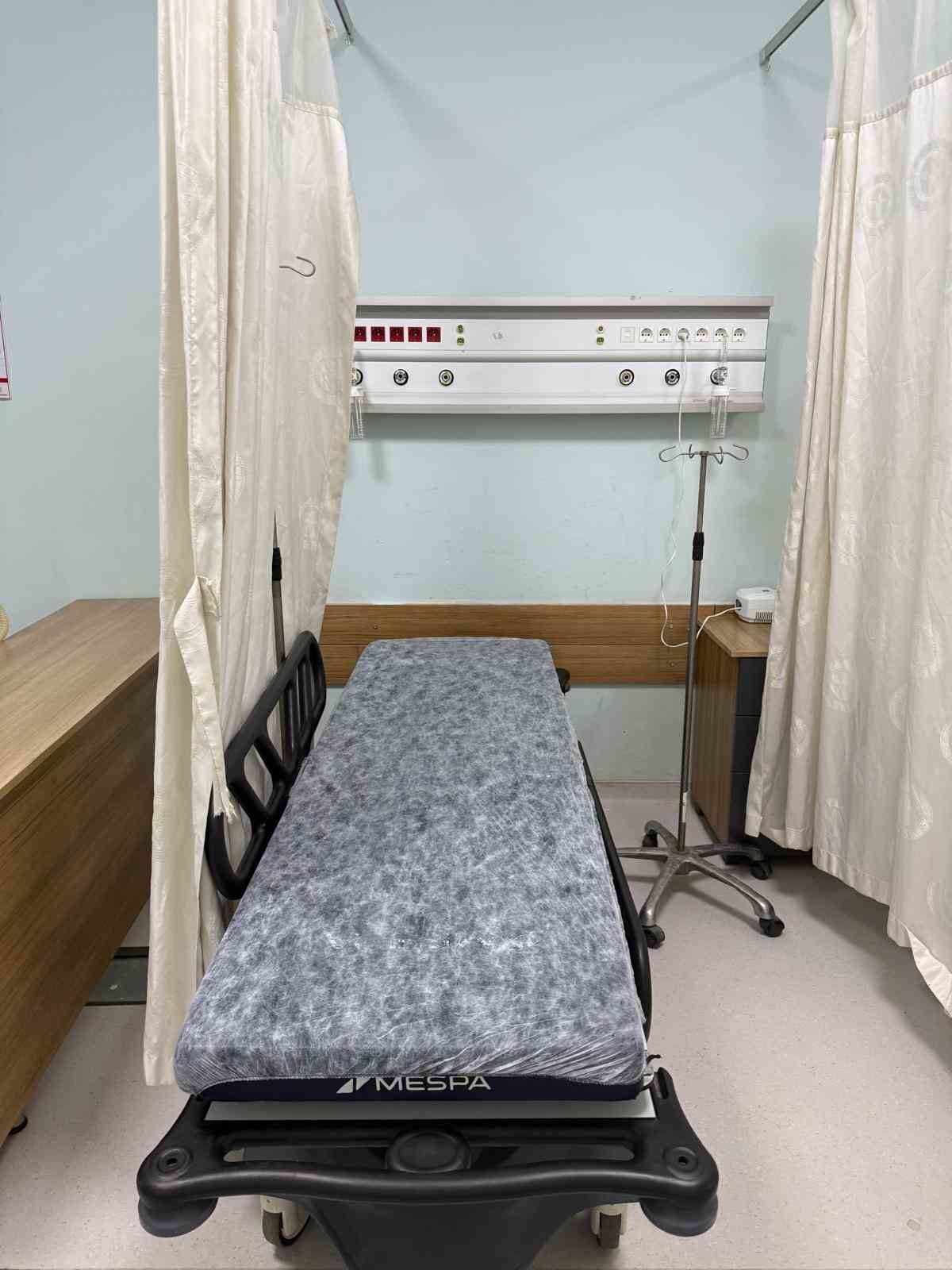 DEM&rsquo;li Vekilin eleştirisine hastaneden g&ouml;r&uuml;nt&uuml;l&uuml; yanıt
