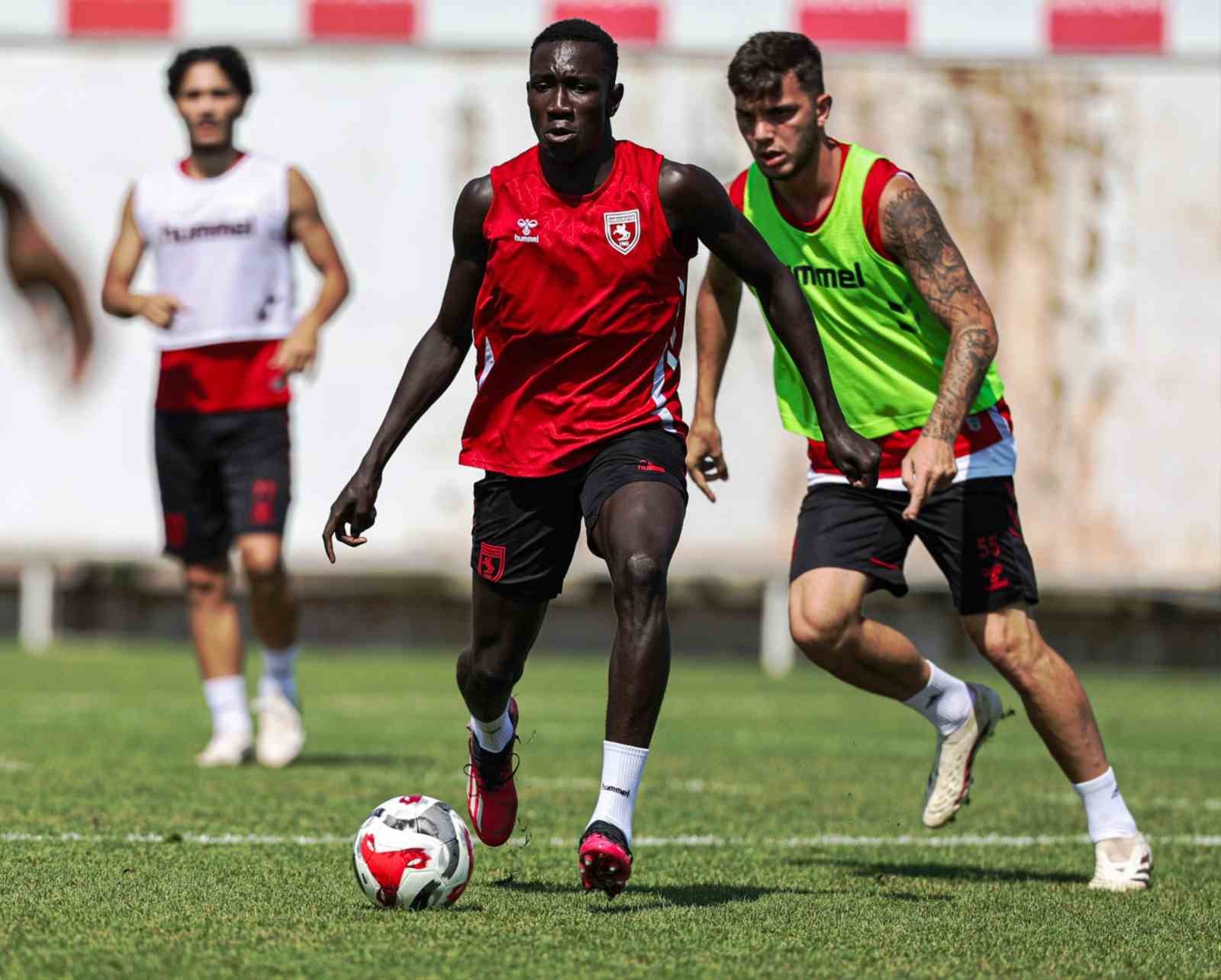 Samsunspor&rsquo;un 10 transferinin tamamı yabancı
