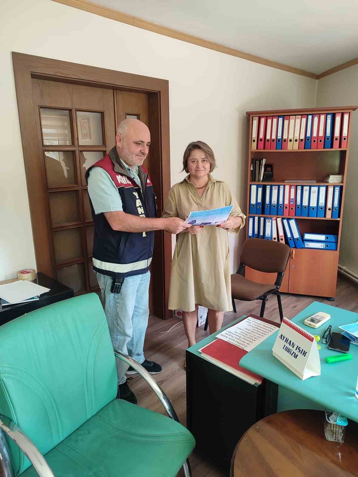 Bursa&rsquo;da dolandırıcılara karşı 100 bin kişiye bilgilendirme
