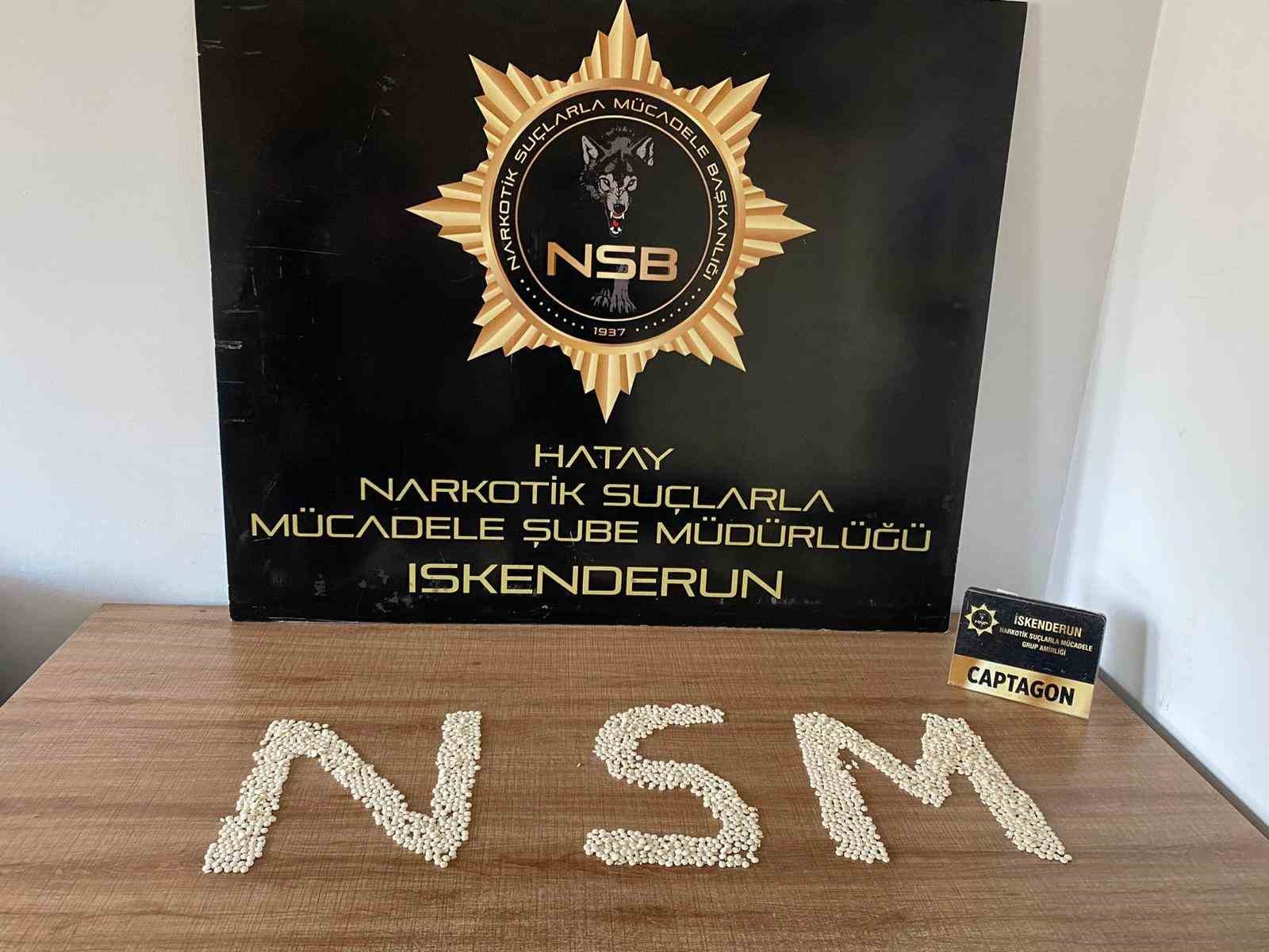 Turizm b&ouml;lgelerine yapılan uyuşturucu ticaretine polisten darbe
