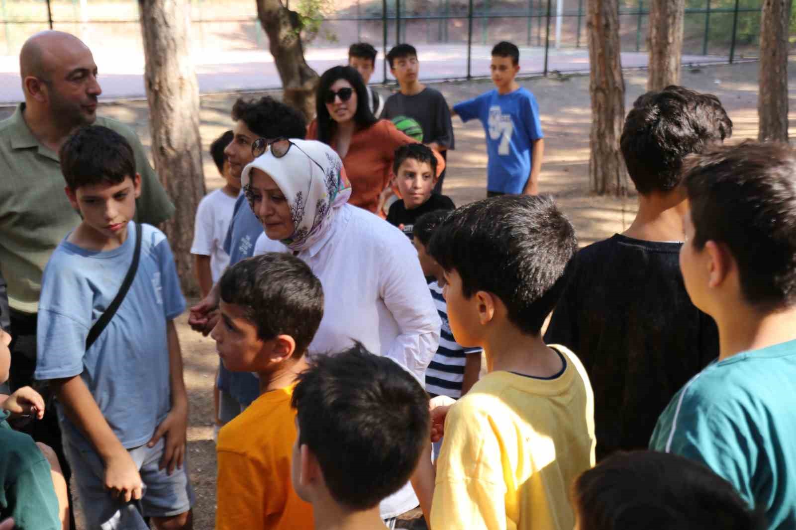&Ccedil;ocuk Hizmetleri Genel M&uuml;d&uuml;r&uuml; Kara, &ccedil;ocuklarla piknikte buluştu
