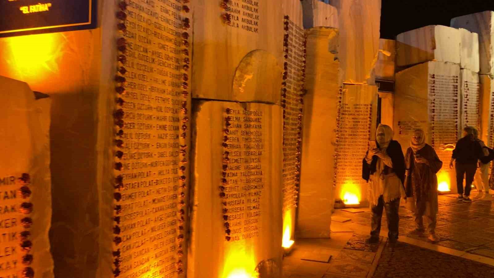 Yalova’da Marmara Depremi’nde hayatını kaybedenler anıldı