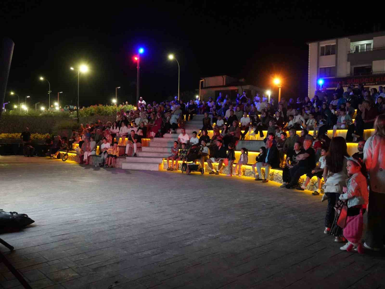 Düzce’nin gerdanlığında film keyfi