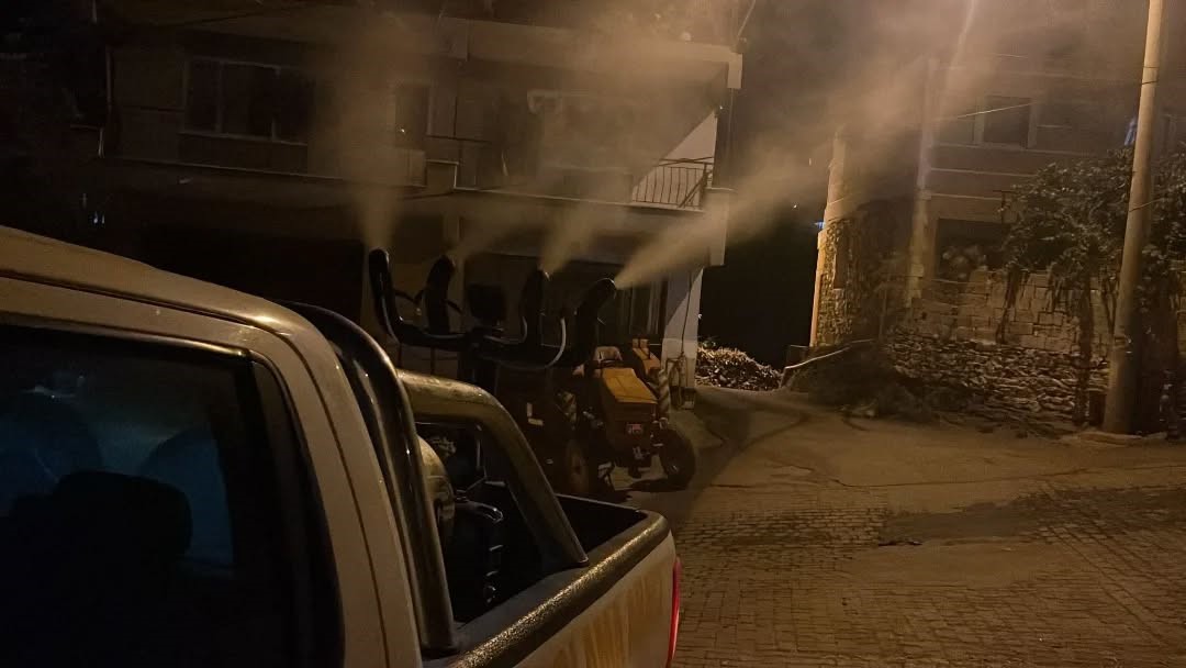 Germencik’te sivrisinekle mücadele aralıksız sürüyor