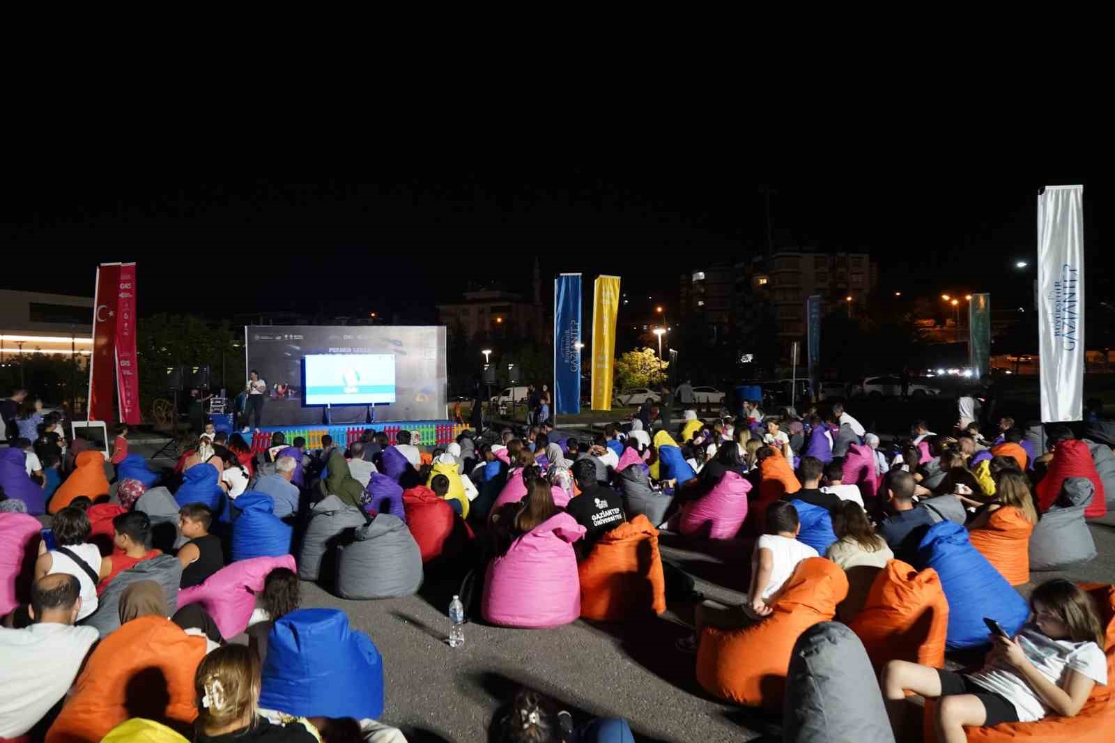 "Perseid Gecesi Aile Kampı" ile bilim ve eğlence bir araya geldi