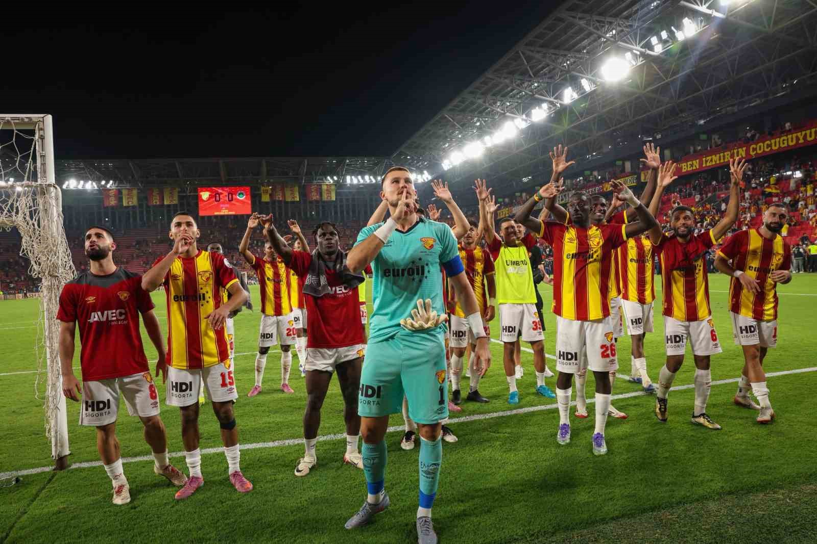 Göztepe, ilk iç saha maçında beğeni topladı