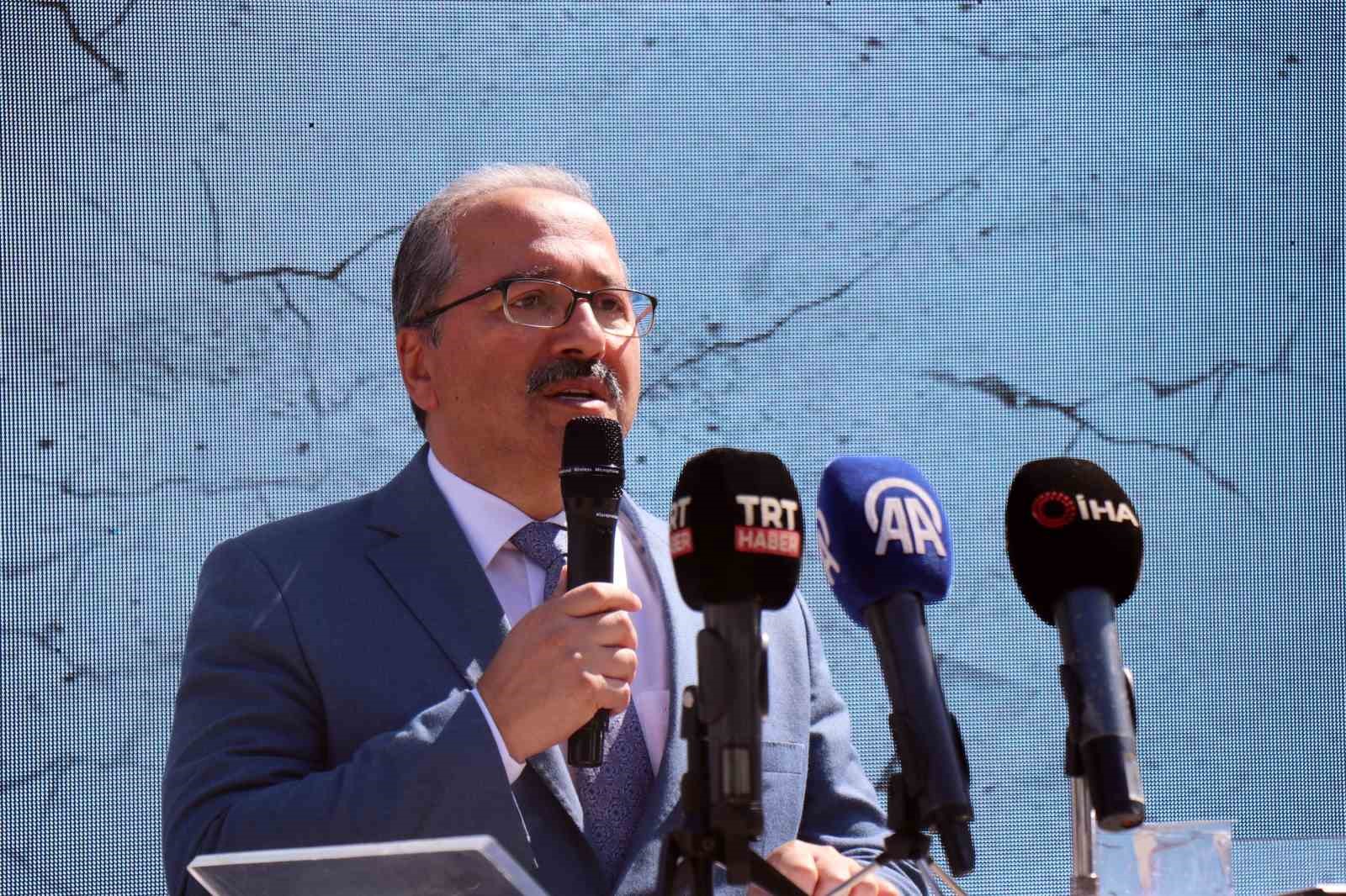 17 Ağustos&rsquo;tan geriye kalan y&uuml;rek burkan hikaye: Kardeşinin d&uuml;ğ&uuml;n davetiyesini vermek i&ccedil;in gelmiş
