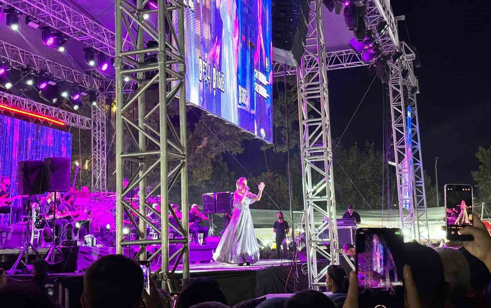 Simav’da Derya Bedavacı rüzgarı esti