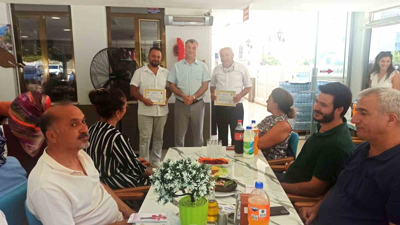 Didim&rsquo;de g&ouml;rev yeri değişen şube m&uuml;d&uuml;rlerine veda yemeği
