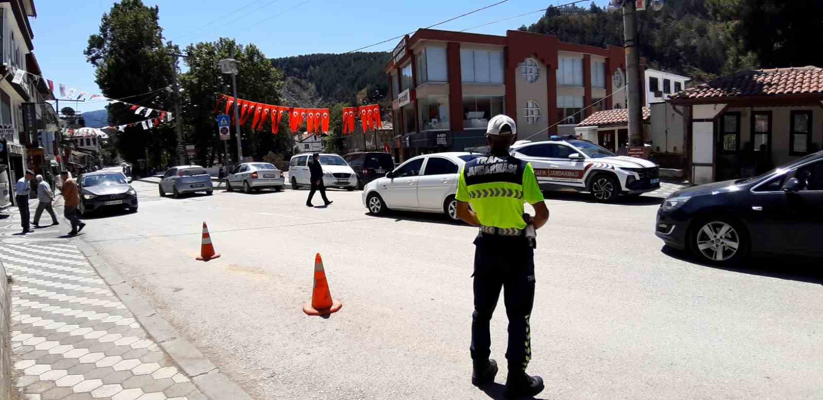 Mudurnu’da trafik denetimleri jandarmaya emanet