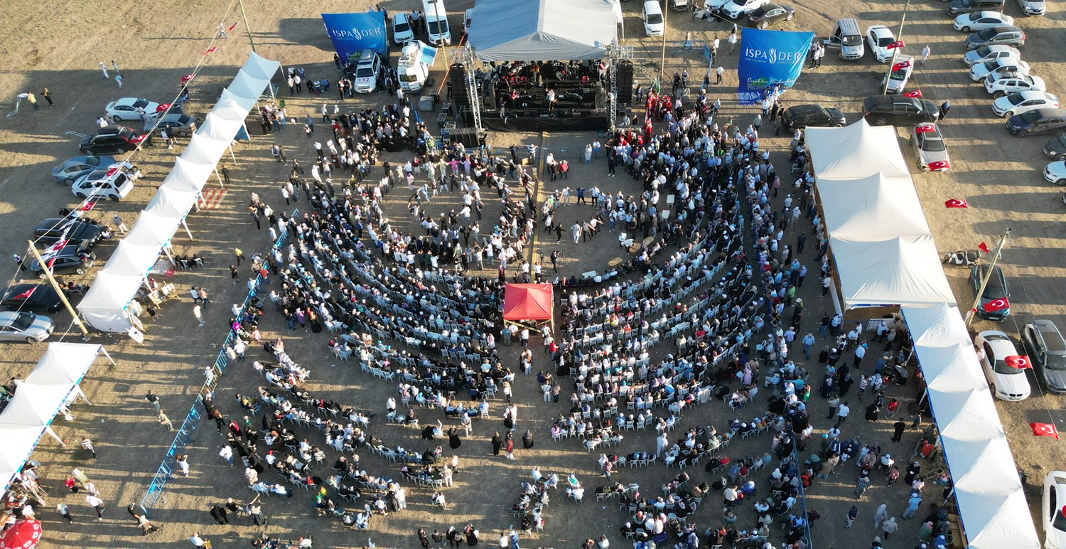 Başkan Sekmen: "Kentsel d&ouml;n&uuml;ş&uuml;mde &uuml;lkemizde rol modeliyiz"
