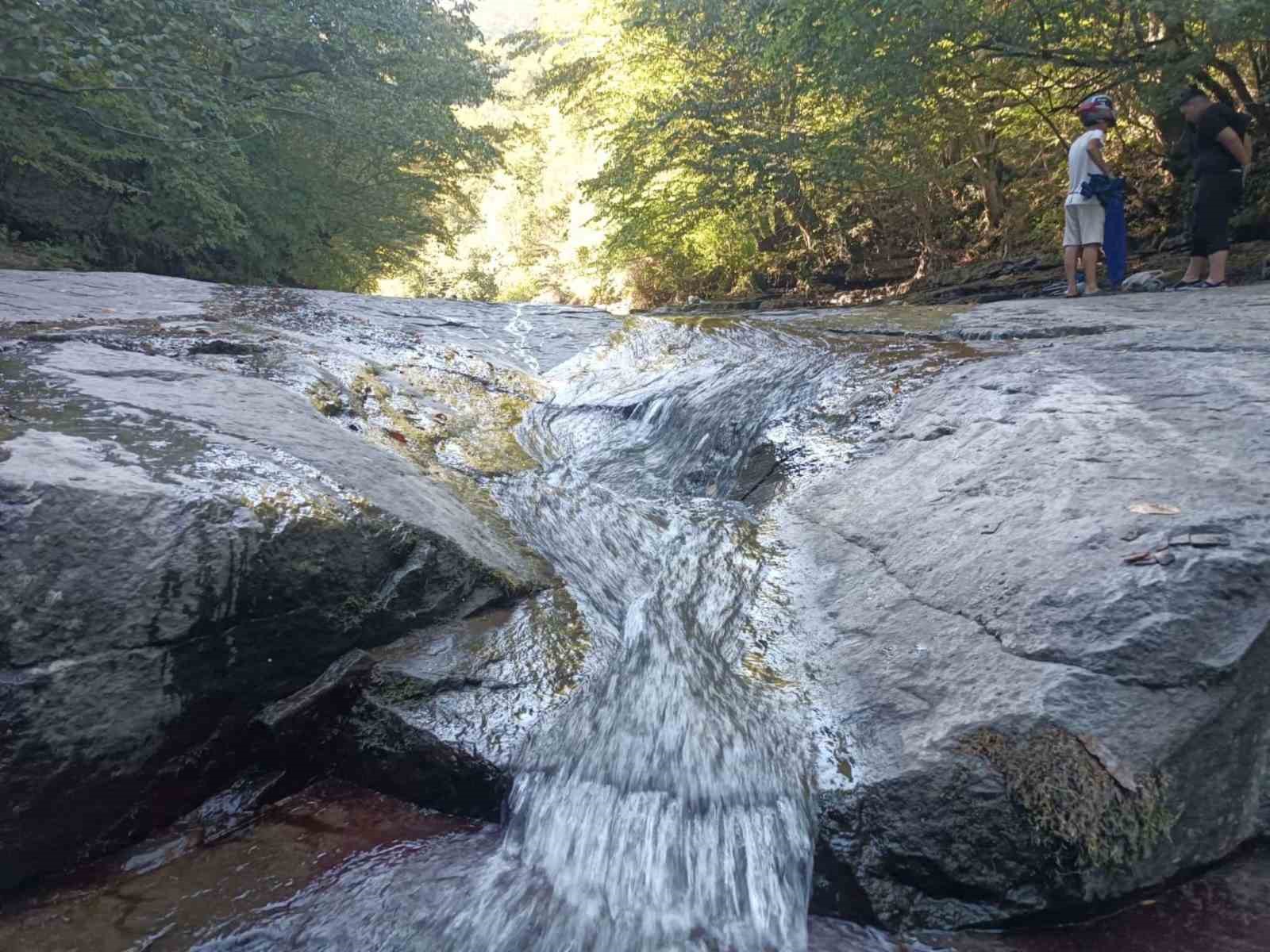 Kabaceviz Şelaleleri ilgi odağı