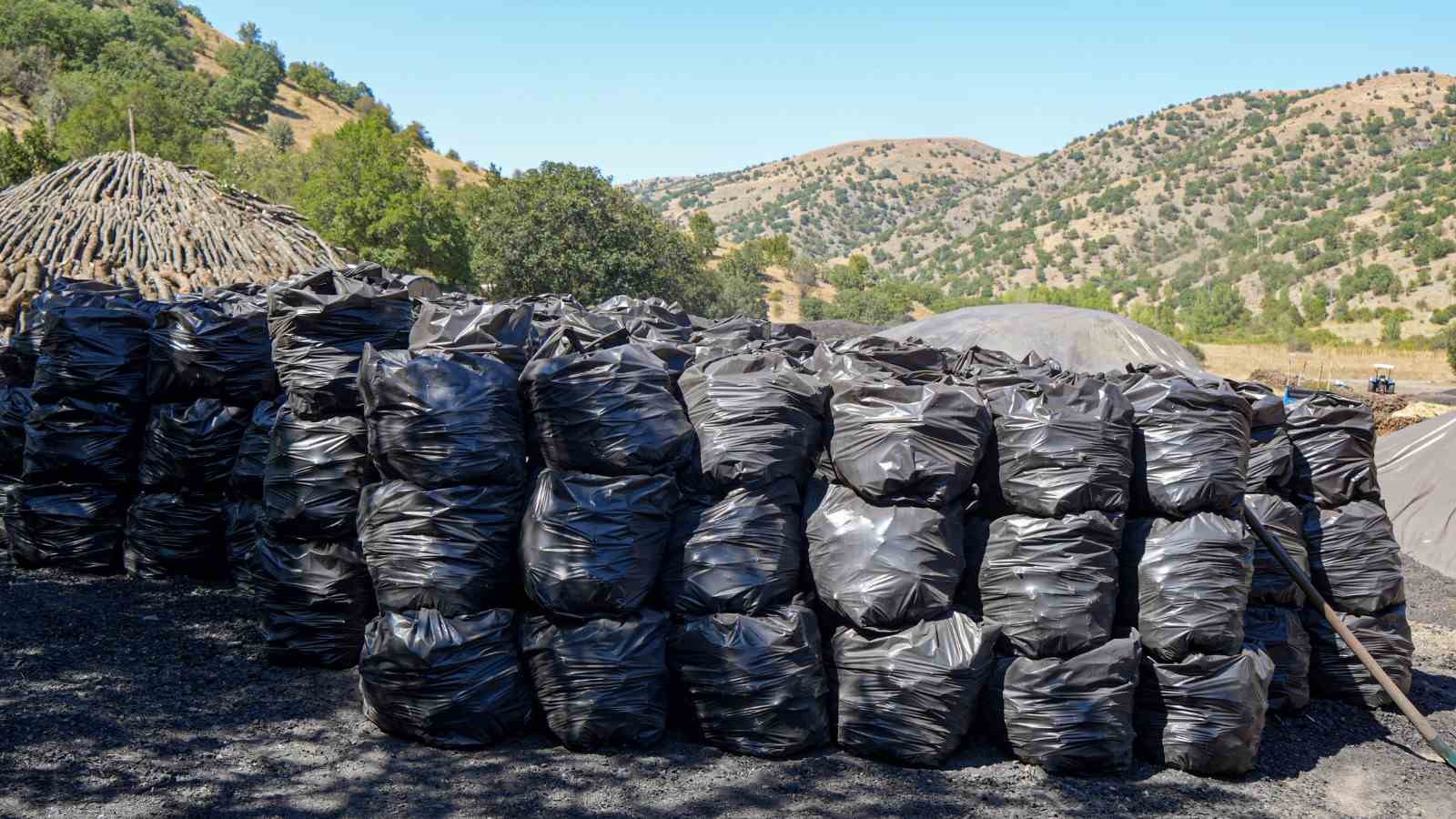 Ekmeğini kömürden çıkaranlar: Mevsimlik kömür işçileri