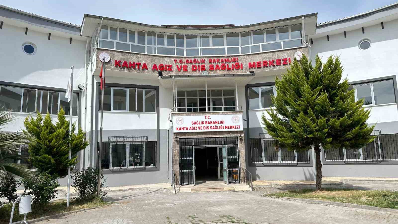 Kahta Ağız ve Diş Sağlığı Merkezi’nde gece mesaisi başladı