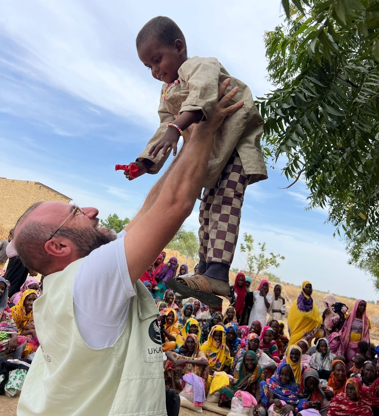 Afrika&rsquo;da UKABDER&rsquo;in iyilik g&ouml;n&uuml;ll&uuml;s&uuml;: Afrika Abisi
