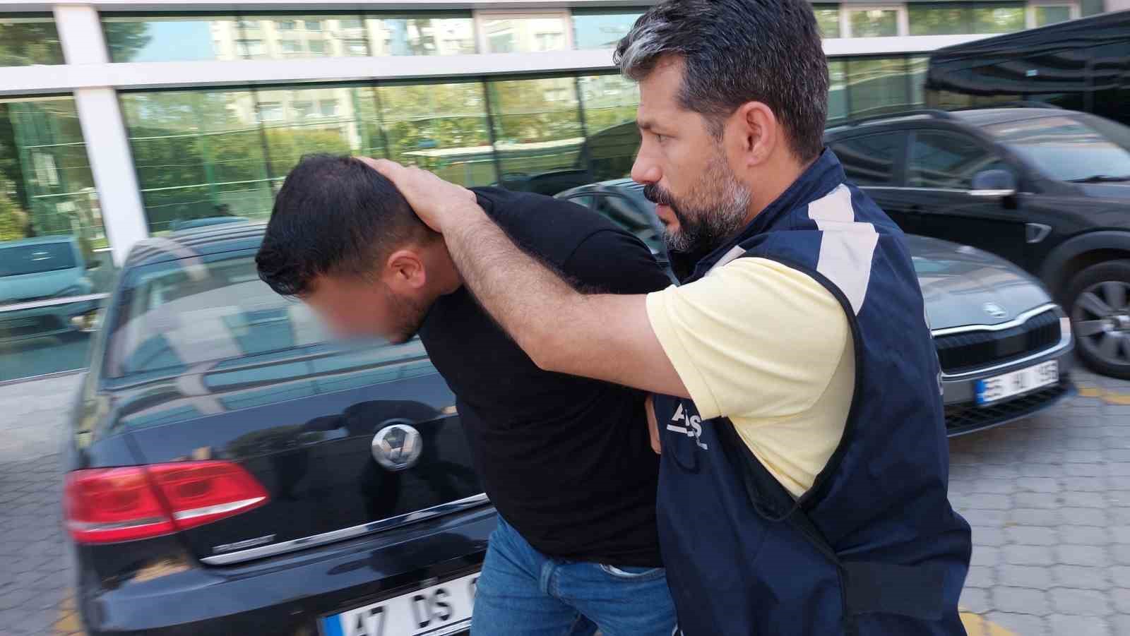 CHP se&ccedil;iminde 1 kişinin ağır yaralandığı kavgayla ilgili 2 kardeş g&ouml;zaltına alındı
