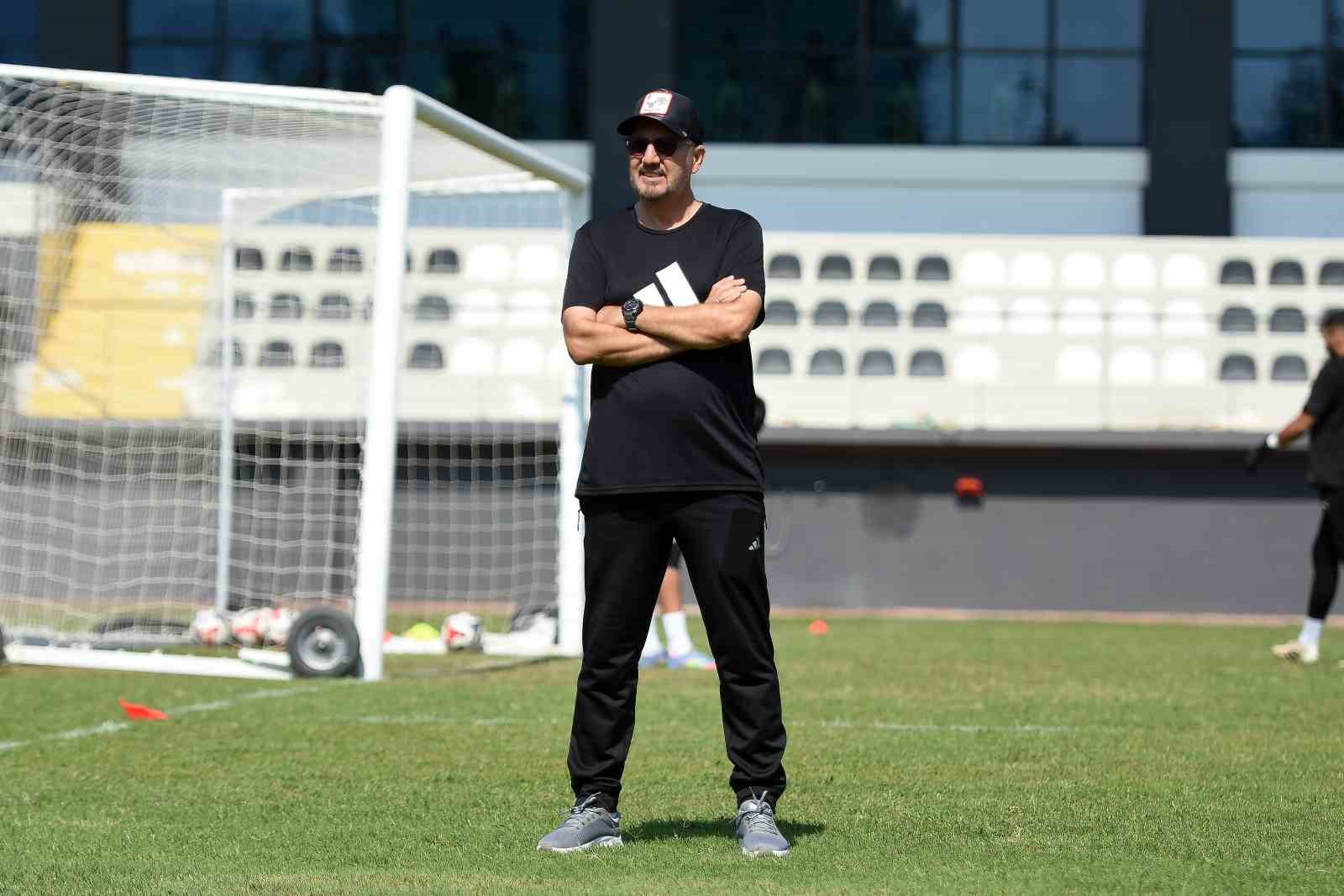 Manisa FK, rejenerasyon antrenmanı ile günü tamamladı