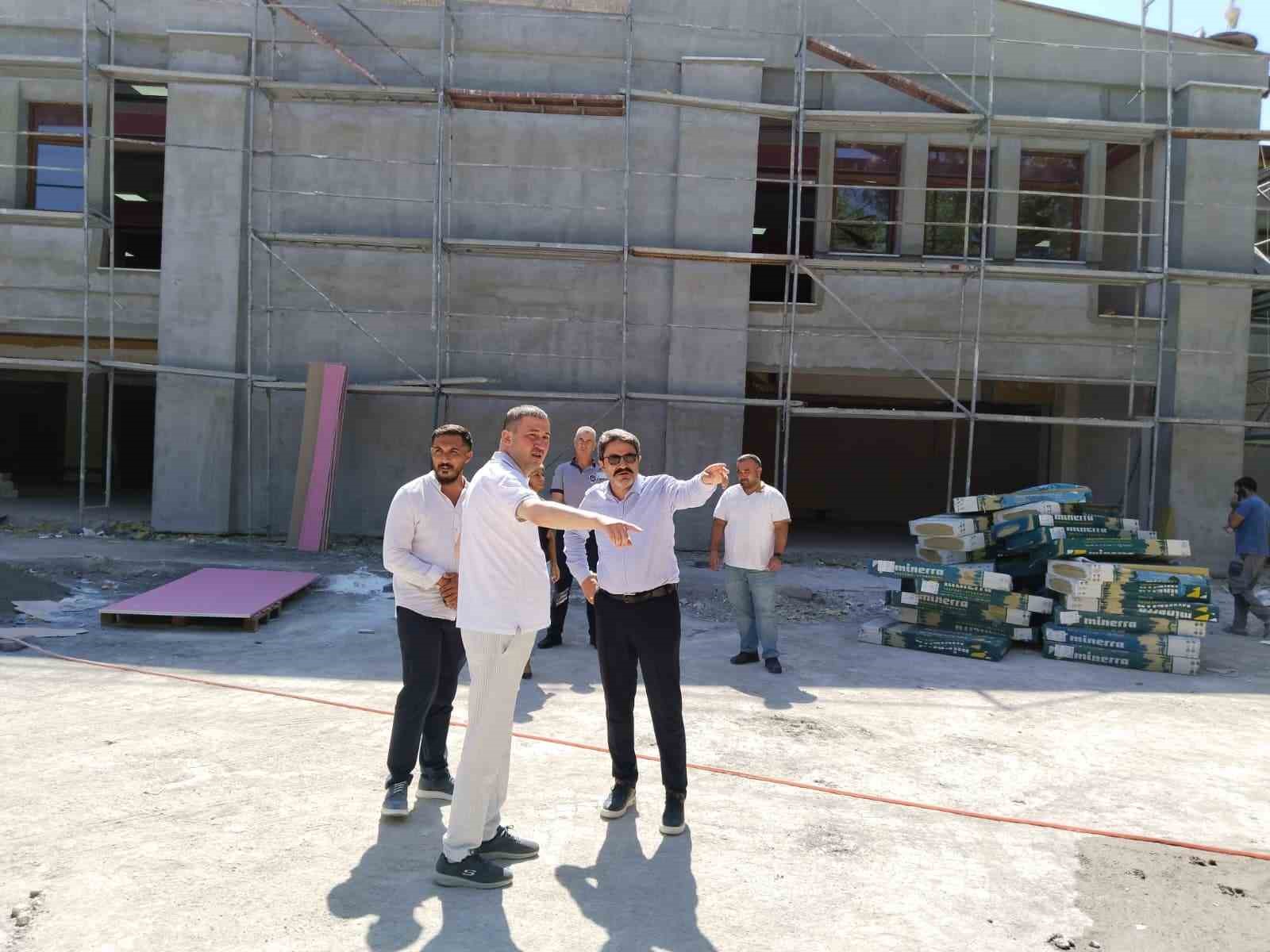 Öğrencileri daha konforlu karşılamak için Bala Hatun Yurdu yenileniyor