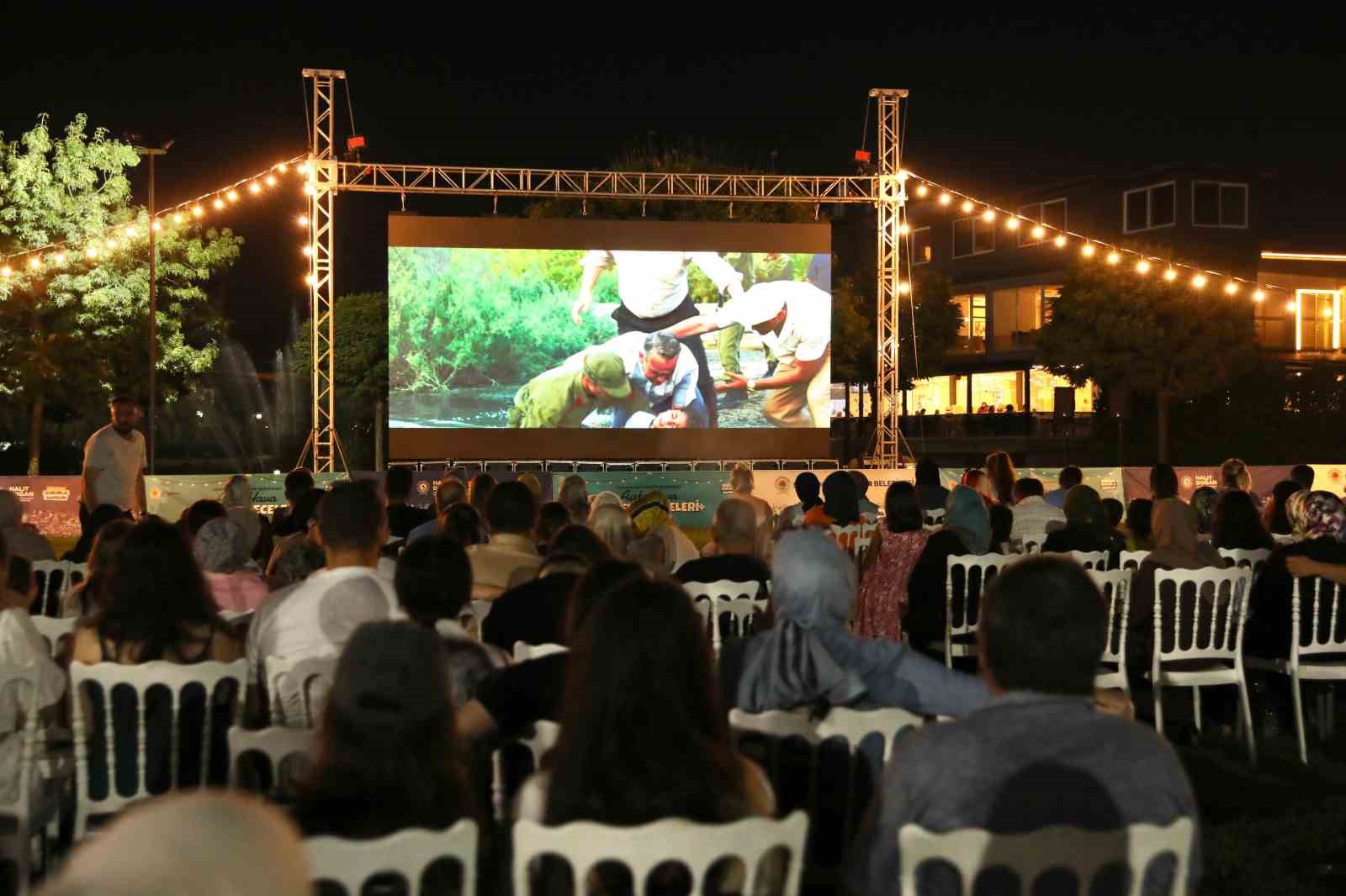 Samsun’da açık hava sinema gecelerine yoğun ilgi