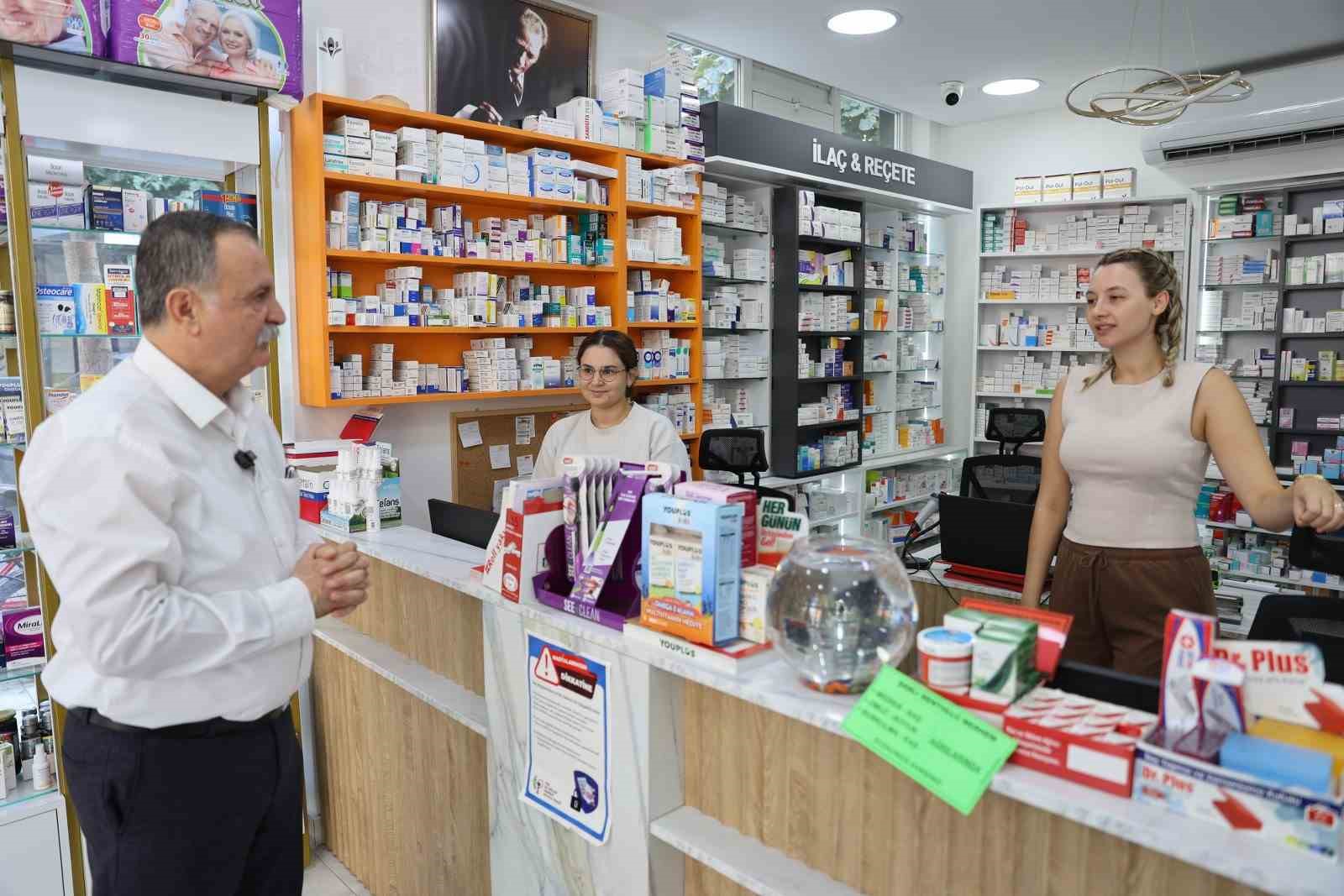 Başkan Balaban, Karak&ouml;y&rsquo;de esnaf ziyareti yaptı
