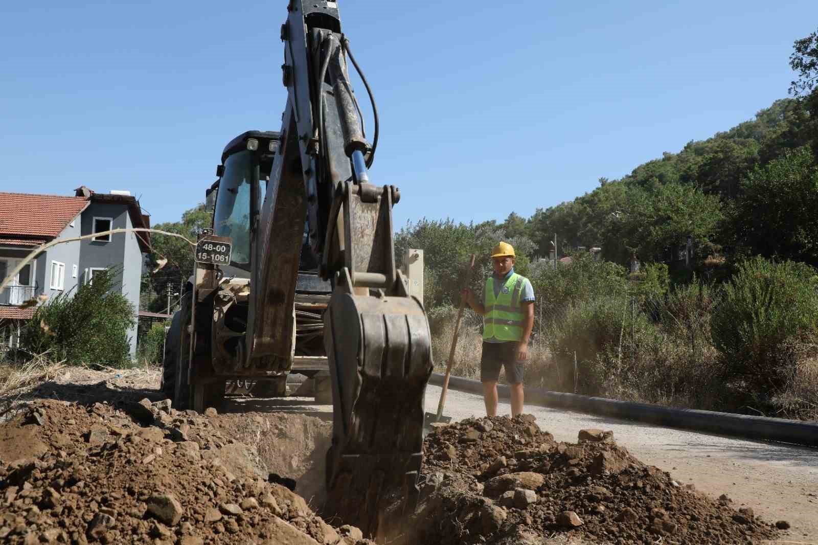 MUSKİ’den Göcek’te içme suyu ve dere temizlik çalışması