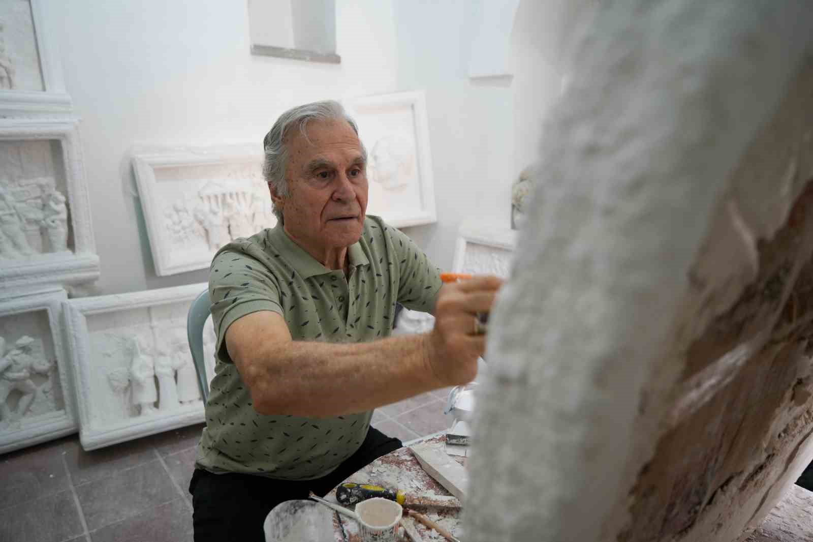 Manisa’nın simgelerinin ardındaki usta