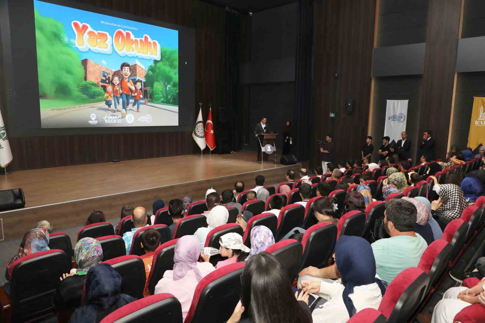 Karatay’da gençlik yaz okulu sona erdi