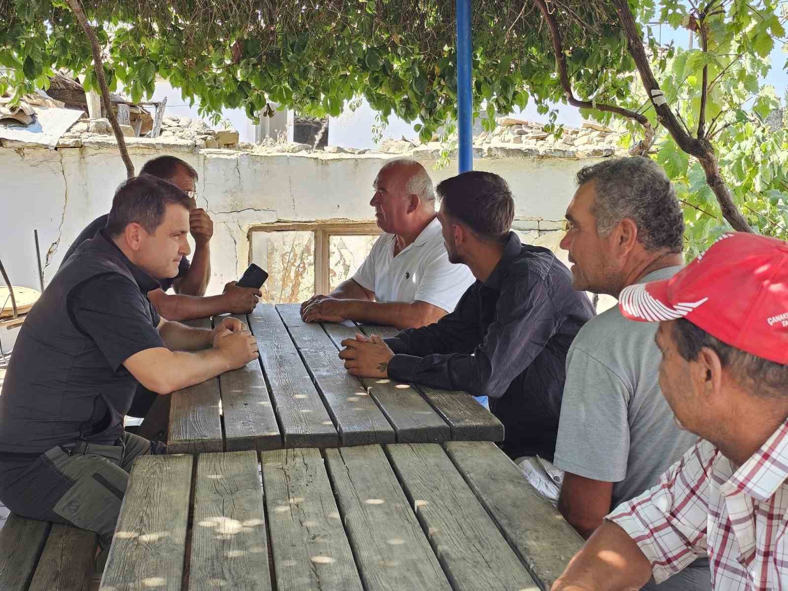 Tarihi Alan Başkanı Kaşdemir, yangında etkilenen k&ouml;yleri ziyaret etti
