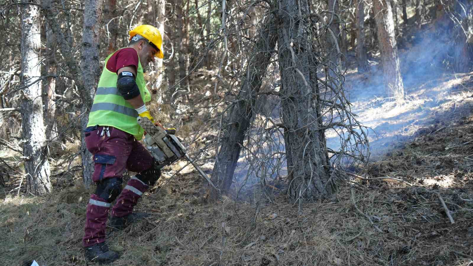 Palandöken’de yangına karşı seferberlik