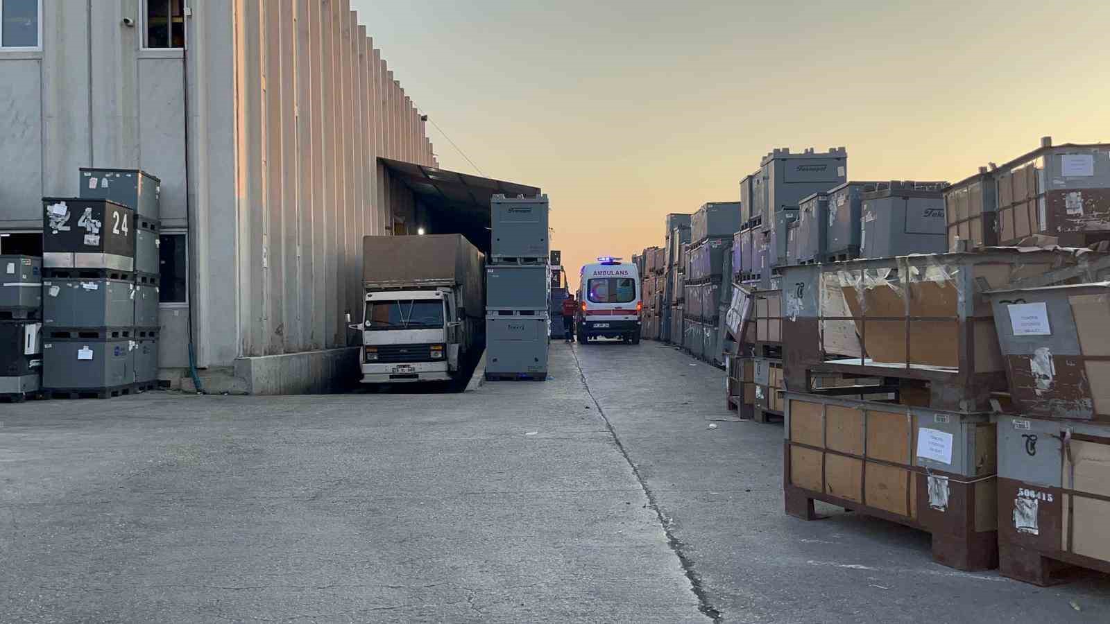 Makineye sıkışan 33 yaşındaki işçi hayatını kaybetti
