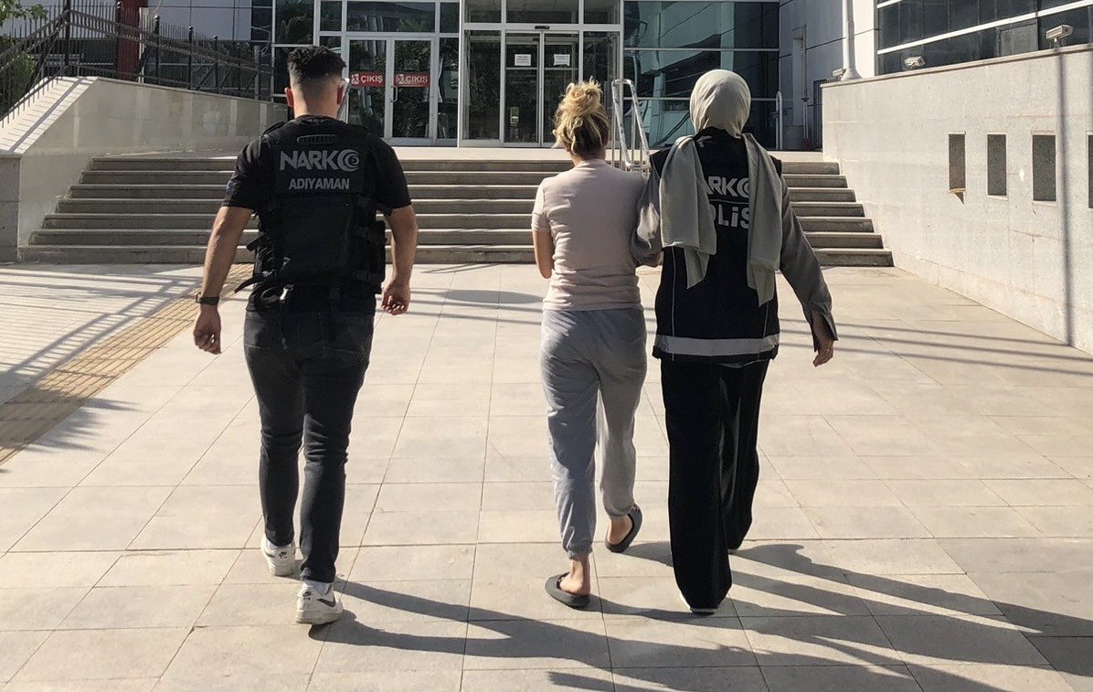 Uyuşturucu suçundan aranan şahıs yakalandı