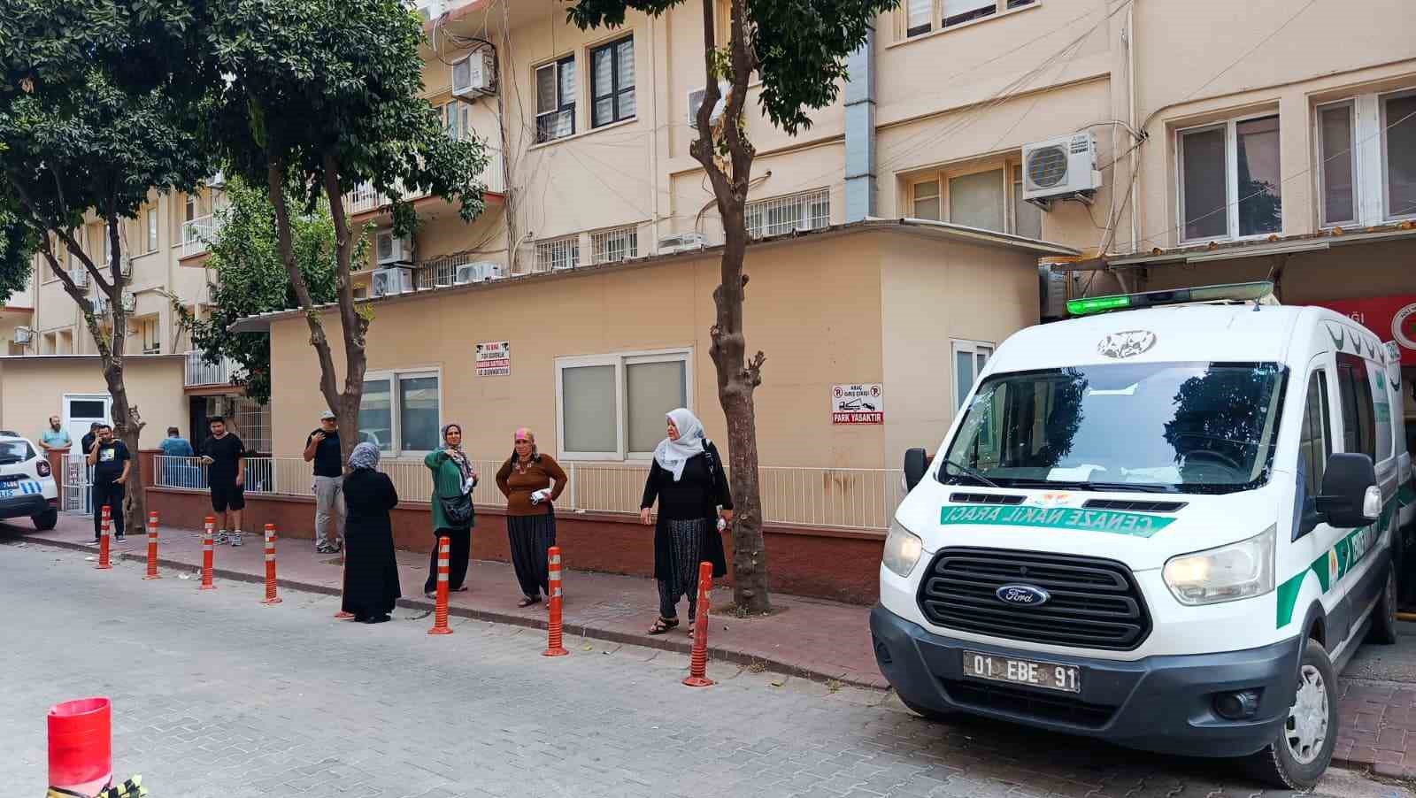 Feci kazada ölen Defne bebek ve sürücünün naaşı adli tıptan alındı