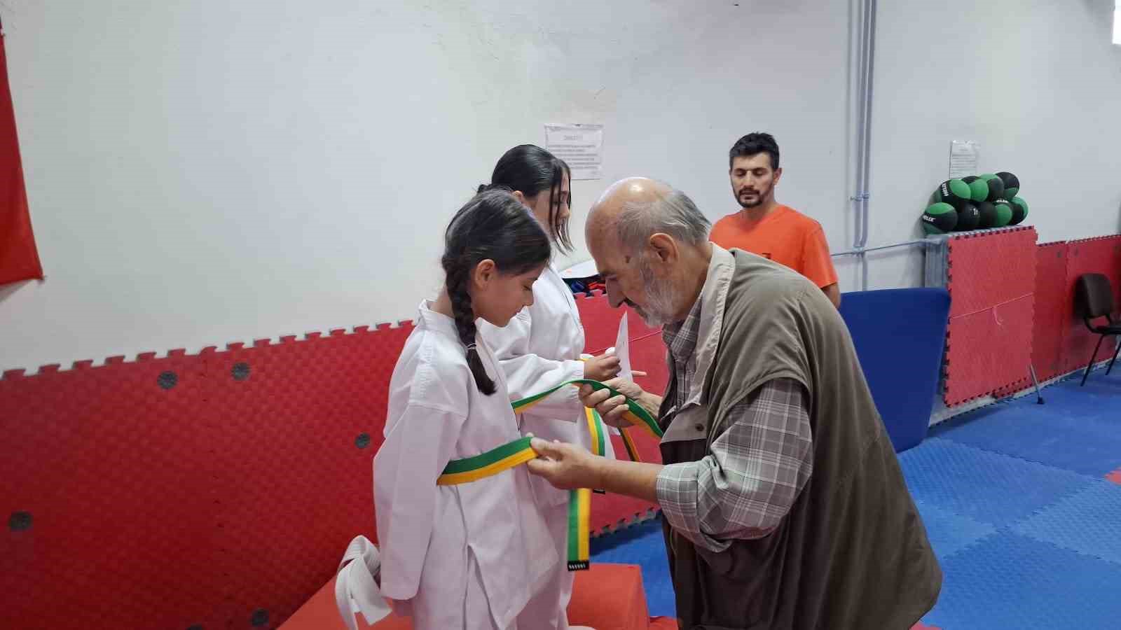 Tekvandocuların kuşak heyecanı
