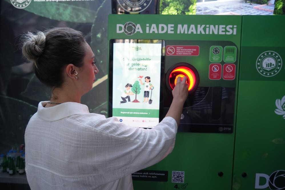 DOA makineleri Samsun’da 49 binden fazla içecek ambalajı topladı